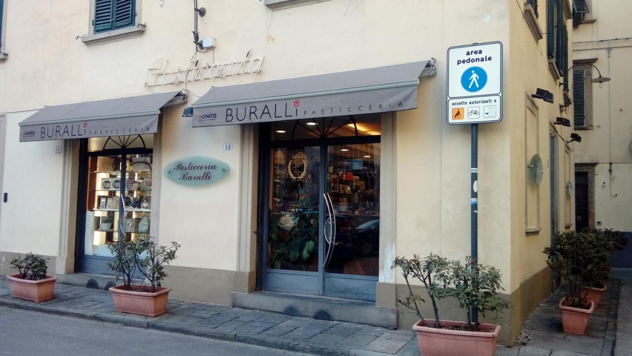 Liberi Mercanti - Guest House Affittacamere Lucca Cameră foto