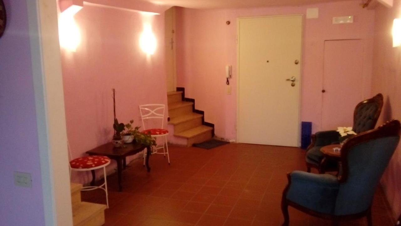 Liberi Mercanti - Guest House Affittacamere Lucca Cameră foto